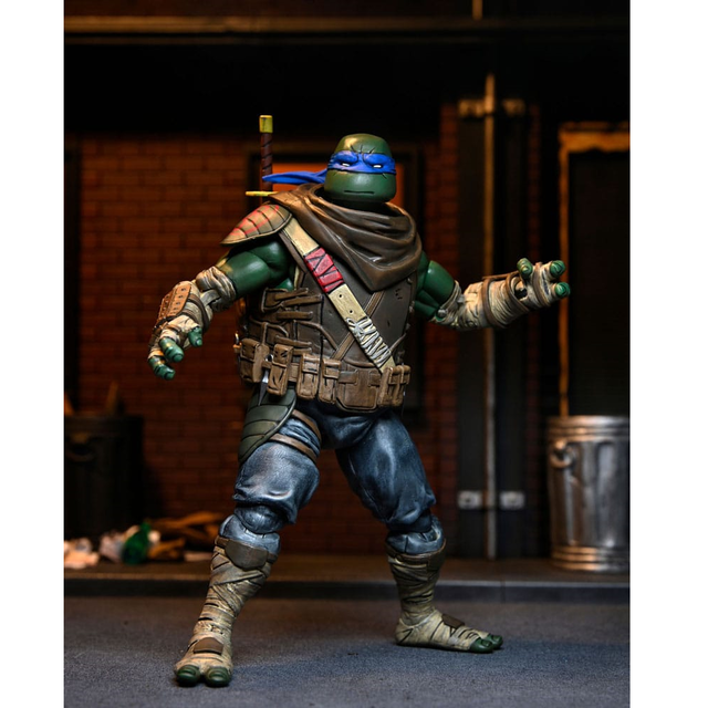 Teenage Mutant Ninja Turtles The Last Ronin Action Figure Ultimate Leonardo 18cm