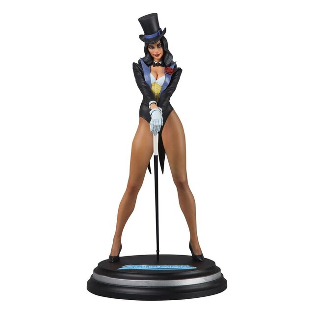DC Direct DC Cover Girls Resin Statue Zatanna by J. Scott Campbell 23cm