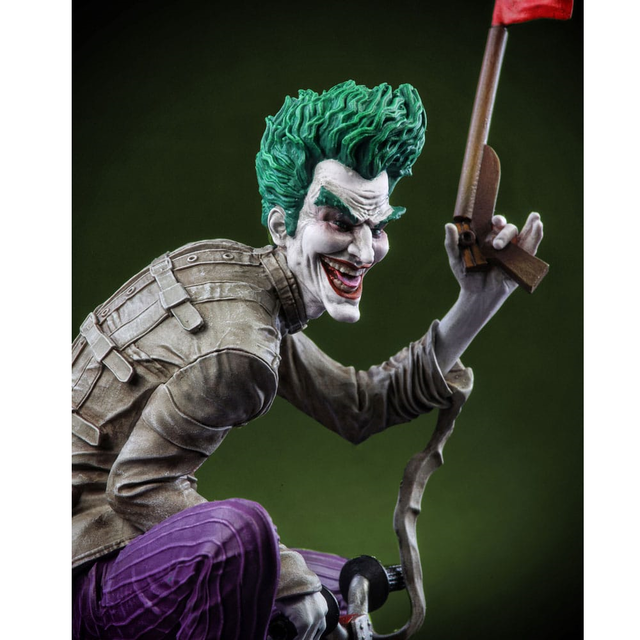 DC Direct Resin Statue 1/10 The Joker: Purple Craze by Kaare Andrews 18cm