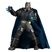 Batman The Dark Knight Returns Dynamic 8ction Heroes Action Figure 1/9 Armored Batman 21cm