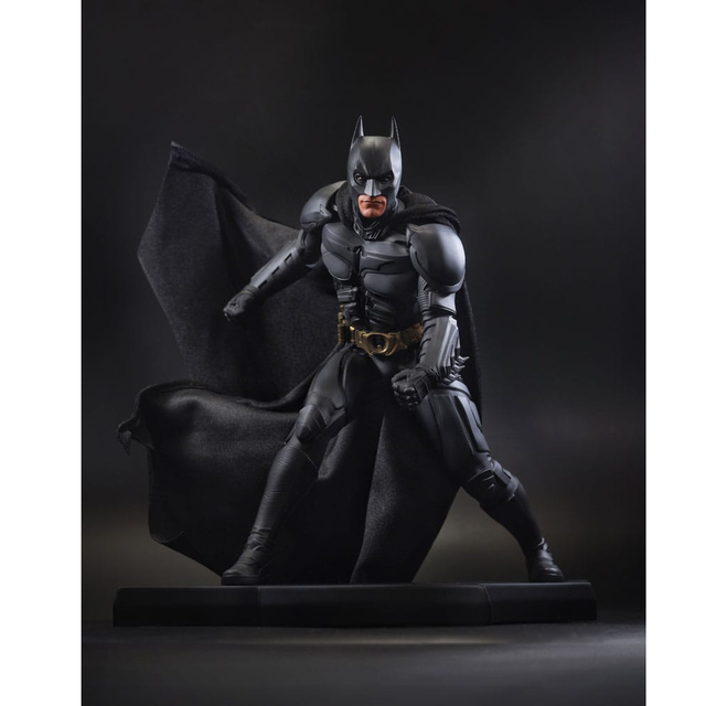 DC Direct Resin Statue DC Movie Statues Batman (The Dark Knight) 24cm