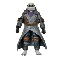 Universal Monsters x TMNT Ultimate Donatello as The Invisible Man 18cm