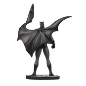DC Direct Resin Statue Batman Black & White Batman by Jorge Jimenez 27cm
