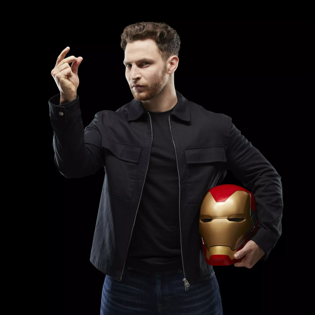 Marvel Legends Series Iron Man Mark 85 Premium Electronic Helmet