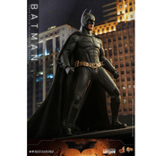 Batman Begins Movie Masterpiece Action Figure 1/6 Batman Hot Toys Exclusive 32cm Batman Begins Movie Masterpiece Action Figure 1/6 Batman Hot Toys Exclusive 32cm