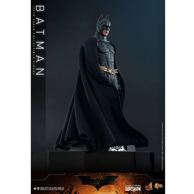 Batman Begins Movie Masterpiece Action Figure 1/6 Batman Hot Toys Exclusive 32cm Batman Begins Movie Masterpiece Action Figure 1/6 Batman Hot Toys Exclusive 32cm