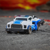 Transformers Generations Legacy United Deluxe Class Action Figure Robots in Disguise 2015 Universe Strongarm 14cm Transformers Generations Legacy United Deluxe Class Action Figure Robots in Disguise 2015 Universe Strongarm 14cm