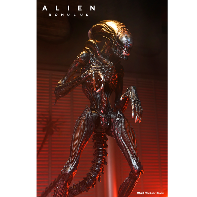 Alien: Romulus Ultimate Scorched Xenomorph Action Figure 23cm