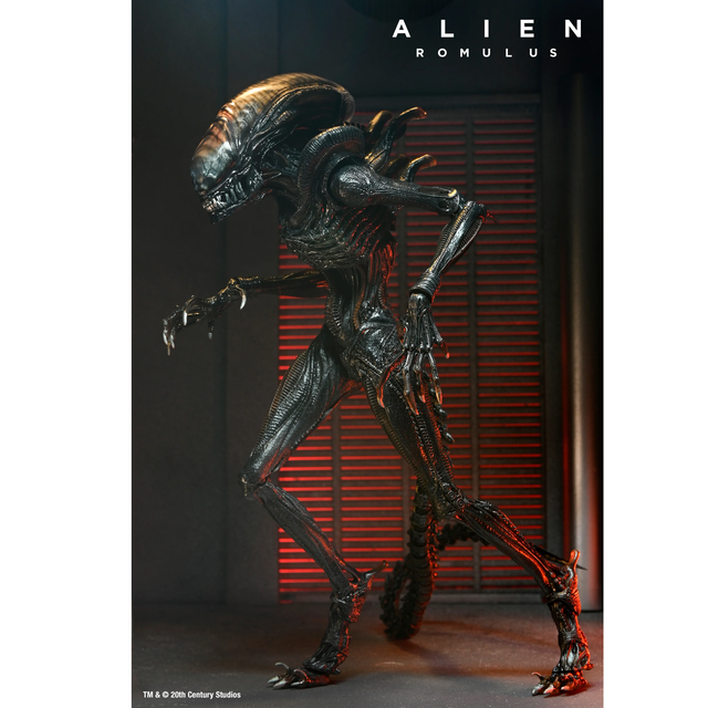 Alien: Romulus Ultimate Scorched Xenomorph Action Figure 23cm