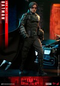 The Batman Movie Masterpiece Action Figure 1/6 Batman Deluxe with Bat-Signal 31cm The Batman Movie Masterpiece Action Figure 1/6 Batman Deluxe with Bat-Signal 31cm