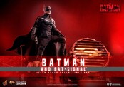 The Batman Movie Masterpiece Action Figure 1/6 Batman Deluxe with Bat-Signal 31cm The Batman Movie Masterpiece Action Figure 1/6 Batman Deluxe with Bat-Signal 31cm