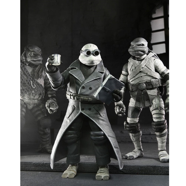 Universal Monsters x Teenage Mutant Ninja Turtles Action Figures 4-Pack Turtles Black & White 18cm