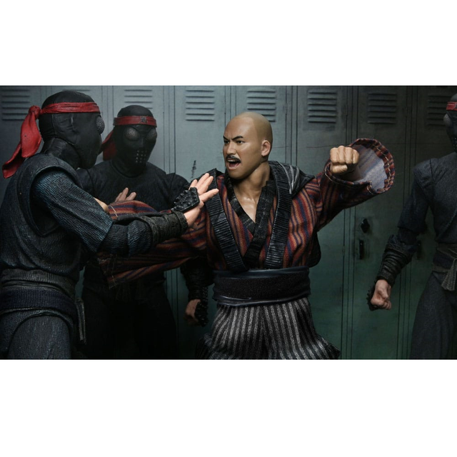 Teenage Mutant Ninja Turtles (1990 Movie) Action Figure Ultimate Tatsu 18 cm