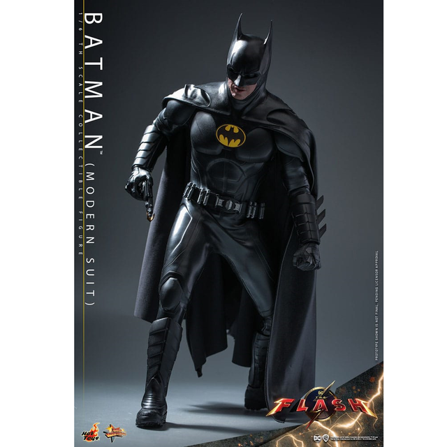 The Flash Movie Masterpiece Action Figure 1/6 Batman (Modern Suit) 30cm