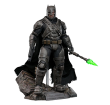 Batman v Superman: Dawn of Justice Movie Masterpiece Action Figure 1/6 Armored Batman 2.0 Deluxe Version 33cm