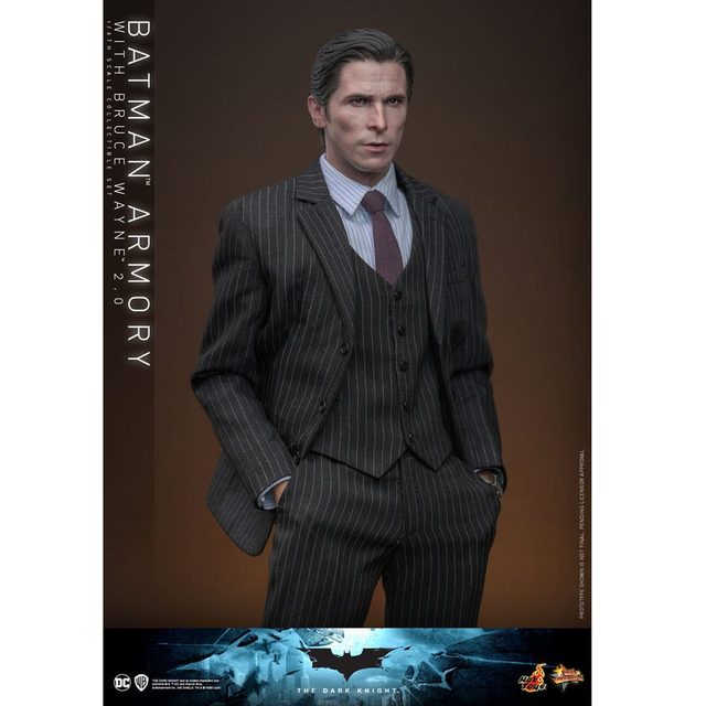 The Dark Knight Movie Masterpiece Action Figures & Diorama 1/6 Batman Armory with Bruce Wayne (2.0) 30cm