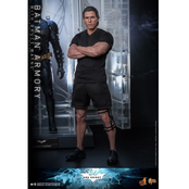 The Dark Knight Rises Movie Masterpiece Action Figures & Diorama 1/6 Batman Armory with Bruce Wayne 30cm