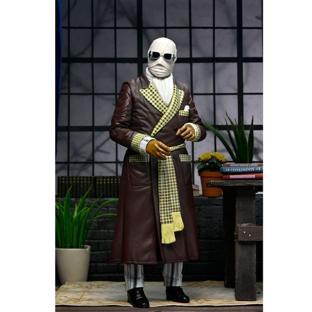 Universal Monsters Action Figure Ultimate Invisible Man (Kemp House) (Color) 18cm