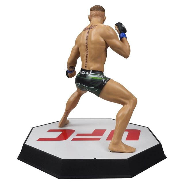 UFC Posed PVC Statue Conor McGregor 18cm