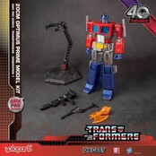 Transformers: Generation One AMK Pro Series Plastic Model Kit Optimus Prime 20cm