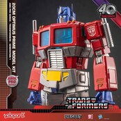 Transformers: Generation One AMK Pro Series Plastic Model Kit Optimus Prime 20cm