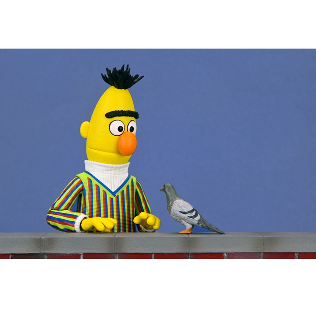 Sesame Street Ultimate Action Figure Ultimate Bert 18cm