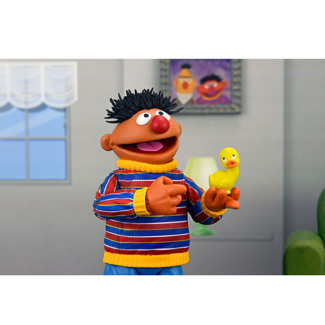 Sesame Street Ultimate Action Figure Ultimate Ernie 18cm