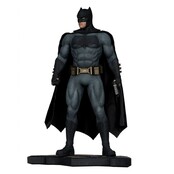 Batman v Superman: Dawn of Justice DC Direct Statue 1/6 Batman 32cm