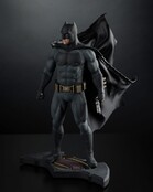 Batman v Superman: Dawn of Justice DC Direct Statue 1/6 Batman 32cm