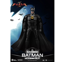 The Flash Dynamic 8ction Heroes Action Figure 1/9 Batman Modern Suit 24cm