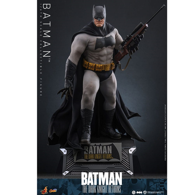 Batman: The Dark Knight Returns Comic Masterpiece Action Figure 1/6 Batman 32cm