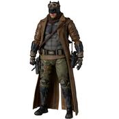 DC Comics MAFEX Action Figure Knightmare Batman Snyder´s Justice League Ver. 16cm DC Comics MAFEX Action Figure Knightmare Batman Snyder´s Justice League Ver. 16cm