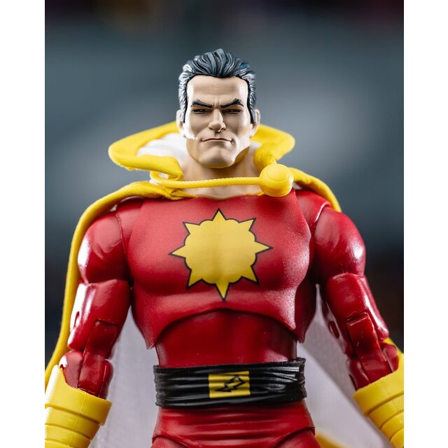DC Direct page Punchers Shazam! (Dawn of DC) Platium 18cm