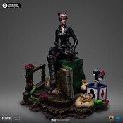 DC Comics Deluxe Art Scale Statue 1/10 Catwoman (Gotham City Sirens) 21cm DC Comics Deluxe Art Scale Statue 1/10 Catwoman (Gotham City Sirens) 21cm
