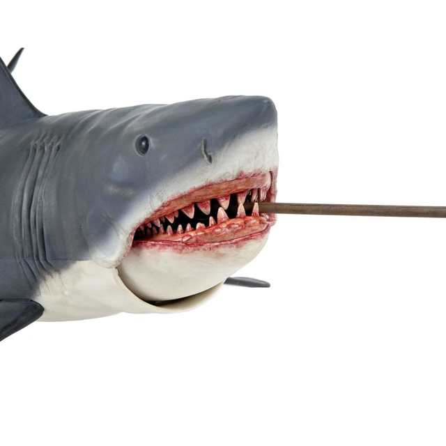 The Game of Jaws 50th Anniversary 38cm