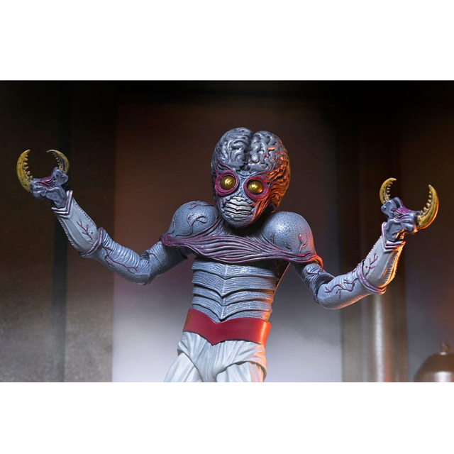 This Island Earth Action Figure Ultimate Metaluna Mutant 18cm