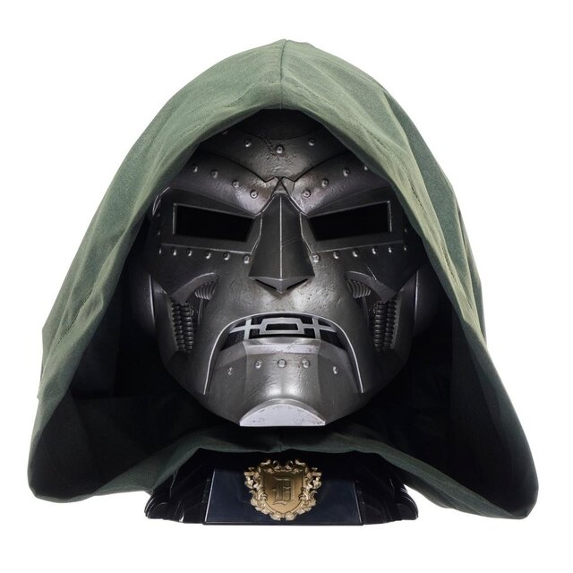 Marvel Legends Series Doctor Doom Premium Roleplay Helmet Marvel Legends Series Doctor Doom Premium Roleplay Helmet