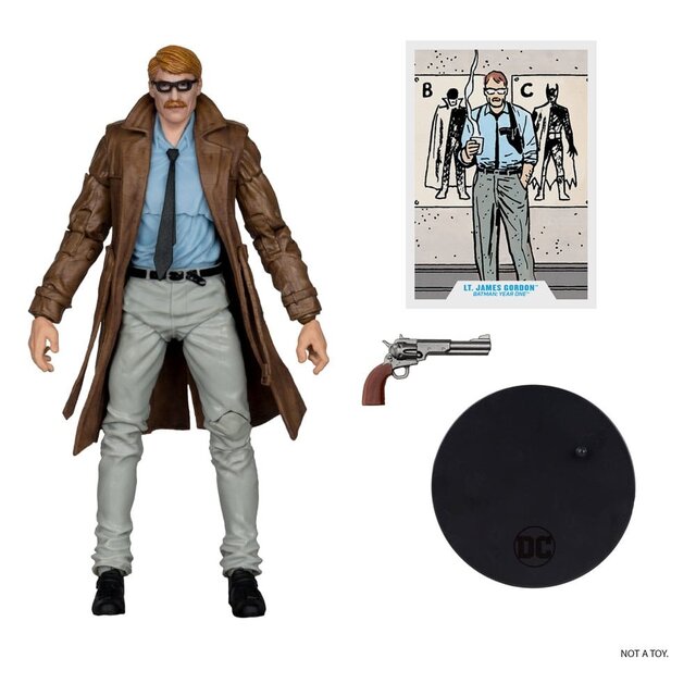 DC Multiverse Batman Year One (Part 4) Lt. James Gordon Action Figure (Gold Label) 18cm DC Multiverse Batman Year One (Part 4) Lt. James Gordon Action Figure (Gold Label) 18cm