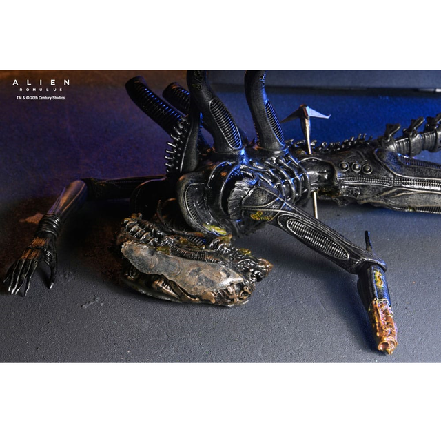 Alien: Romulus Action Figure Deluxe Suspended Lab Xenomorph XX121