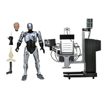 NECA Ultimate Battle Damaged RoboCop with Chair 18cm