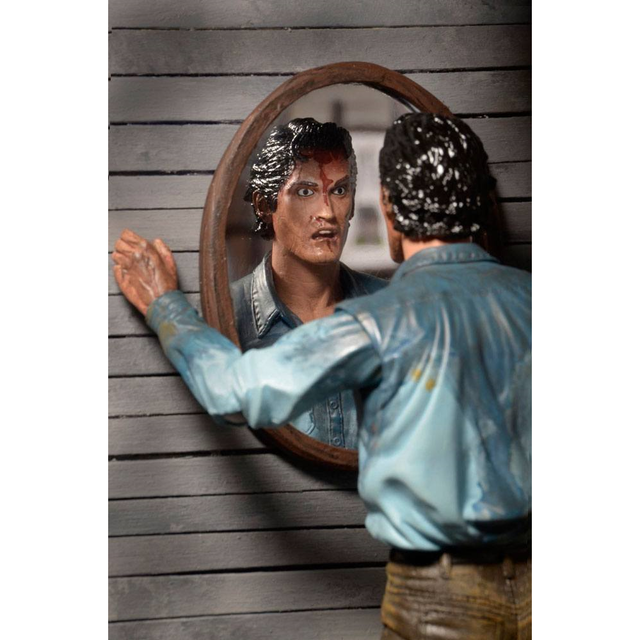 Evil Dead 2 Ultimate Ash Action Figure 18cm
