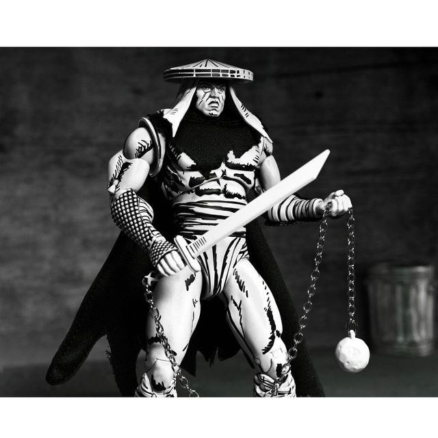 NECA Teenage Mutant Ninja Turtles Elite Foot Assassin (Black & White Variant) Action Figure 18cm