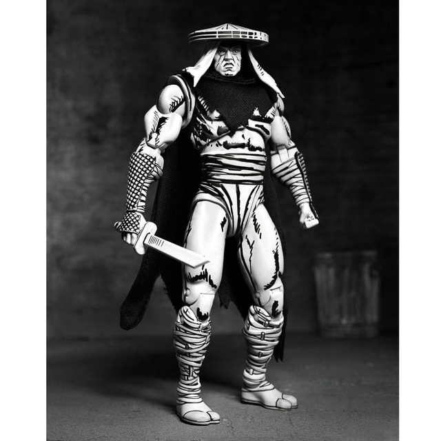 NECA Teenage Mutant Ninja Turtles Elite Foot Assassin (Black & White Variant) Action Figure 18cm