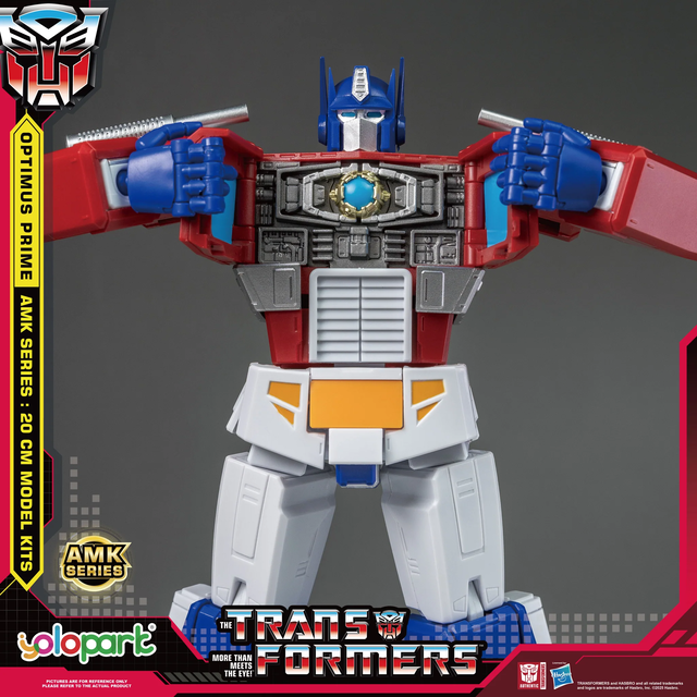 Transformers Generation One AMK Series Optimus Prime Plastic Model Kit 20cm