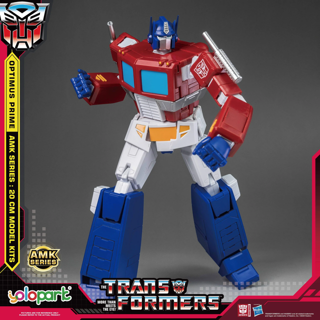 Transformers Generation One AMK Series Optimus Prime Plastic Model Kit 20cm