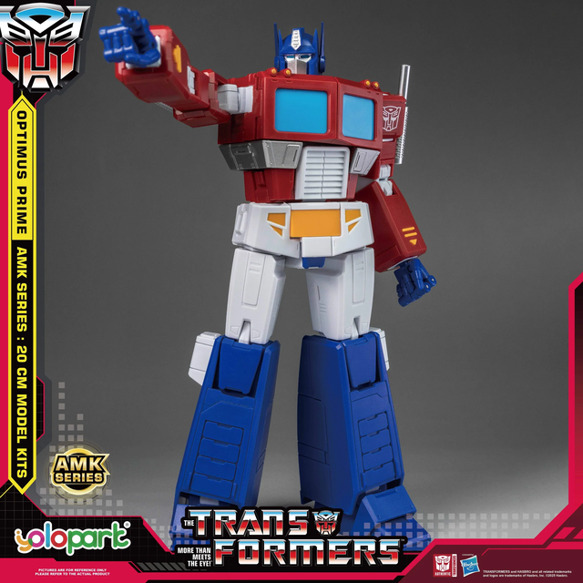Transformers Generation One AMK Series Optimus Prime Plastic Model Kit 20cm
