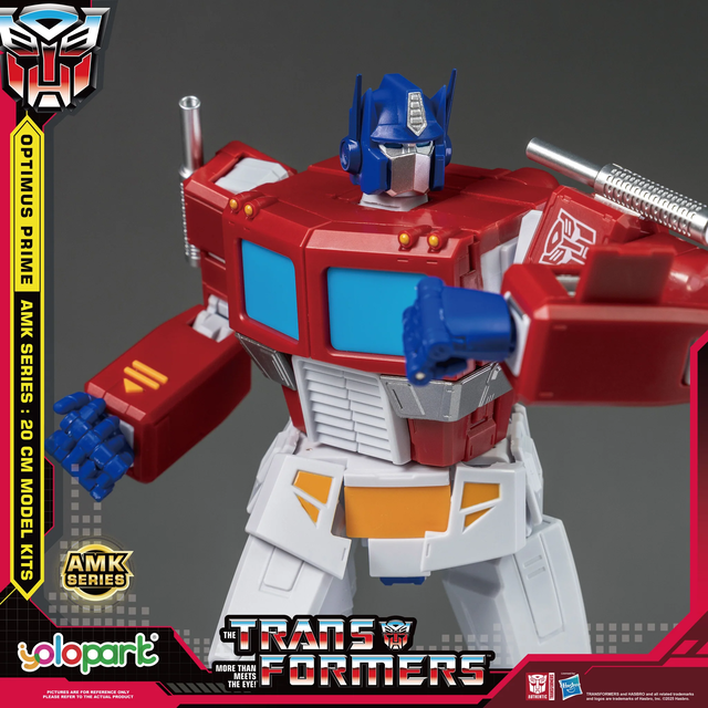 Transformers Generation One AMK Series Optimus Prime Plastic Model Kit 20cm