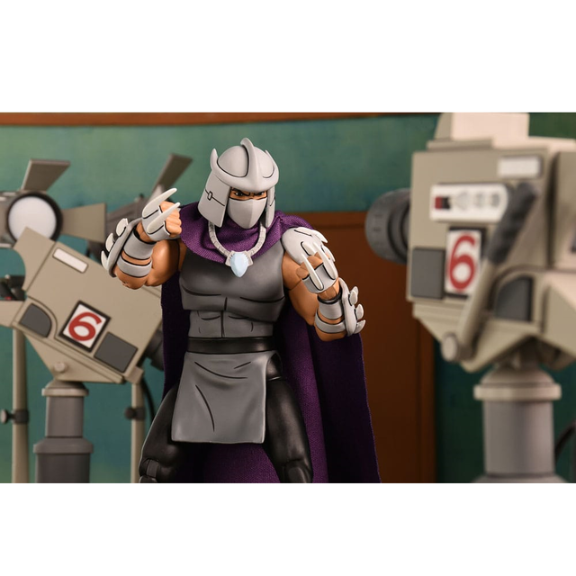 Teenage Mutant Ninja Turtles (Cartoon) Ultimate Shredder (Classic Colors) Action Figure 18cm