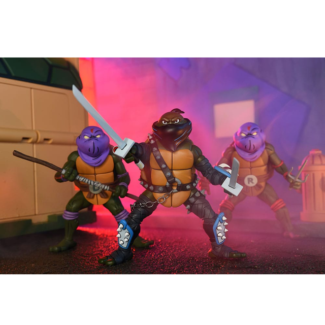 Teenage Mutant Ninja Turtles Ultimate Dark Leo Action Figure 18cm