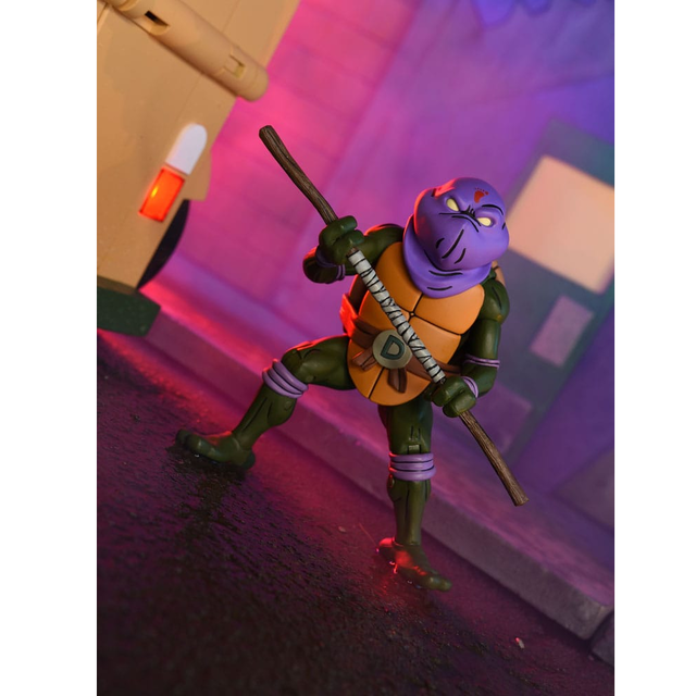 Teenage Mutant Ninja Turtles Ultimate Dark Leo Action Figure 18cm